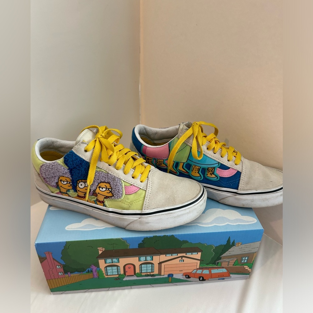 Vans X Simpsons Old Skool Marge and sisters shoes Women’s size 8